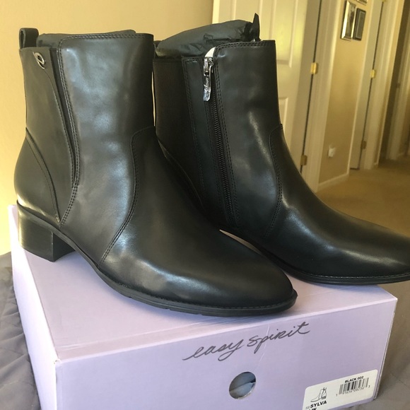 easy spirit black booties